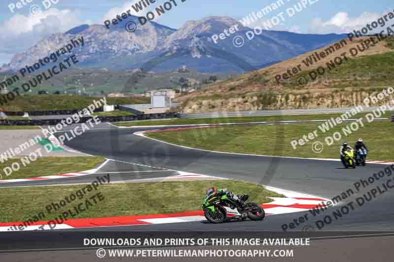 cadwell no limits trackday;cadwell park;cadwell park photographs;cadwell trackday photographs;enduro digital images;event digital images;eventdigitalimages;navarra;no limits trackdays;peter wileman photography;racing digital images;trackday digital images;trackday photos